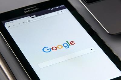 Google open on a mobile phone