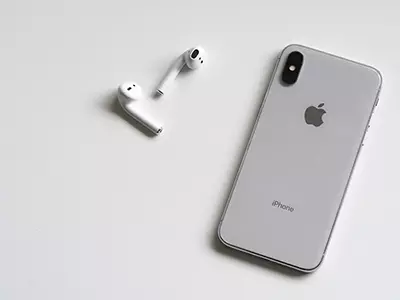 iPhone X